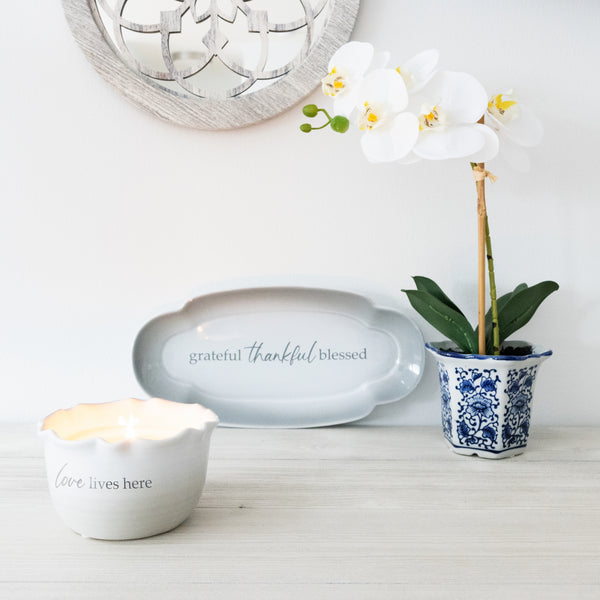Pavilion Gift Company Love Lives Here 11 Oz - 100% Soy Wax Reveal Candle Scent: Tranquility