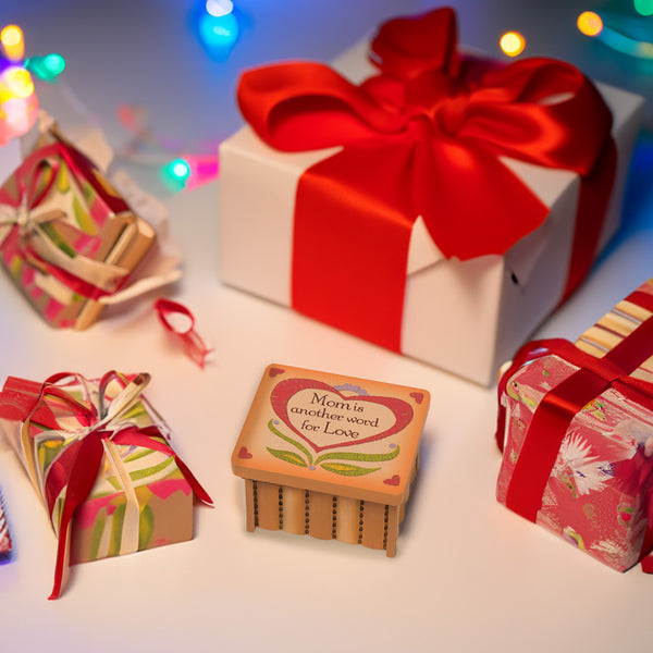 Pavilion Gift Company Mom 2.5" X 2" X 1.5" Keepsake Box