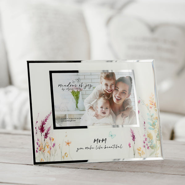 Pavilion Gift Company Mom 9.25" X 7.25" Frame (Holds 6" X 4" Photo)
