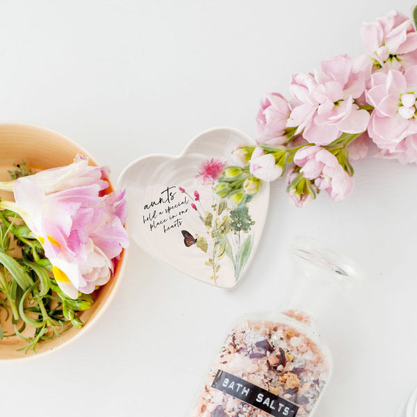 Pavilion Gift Company Aunts 4.5" Keepsake Dish