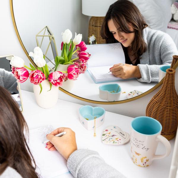 Pavilion Gift Company Mom 3.75" Keepsake Box