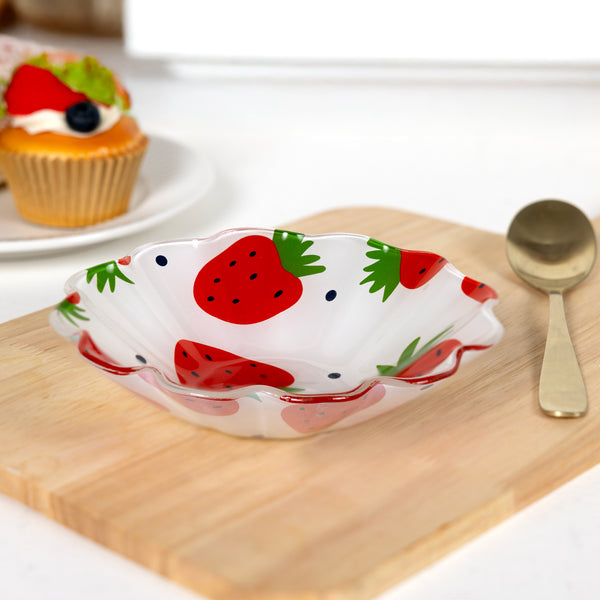 Pavilion Gift Company Strawberries 6" Glass Bowl