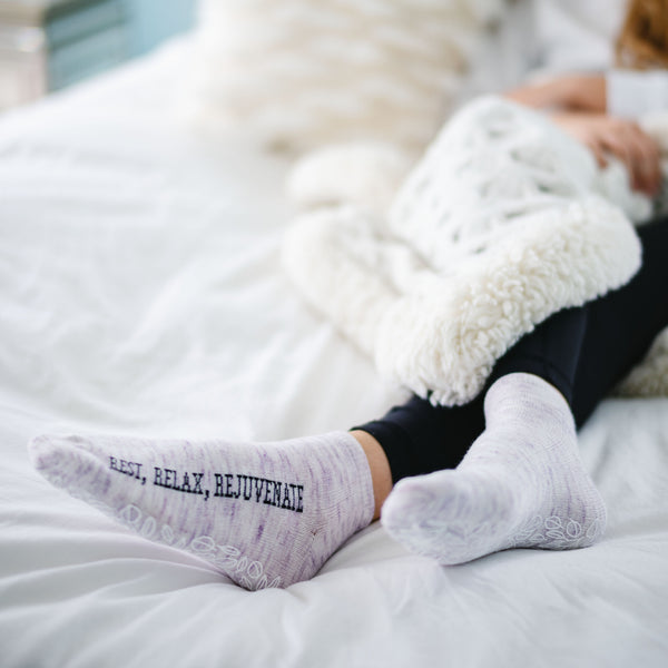 Pavilion Gift Company Relax Low Cut Moisturizing Gel Socks Scent: Light Lavender