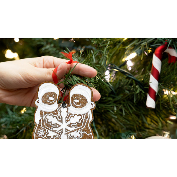 Pavilion Gift Company Special Friends 4" Snowcouple Ornament