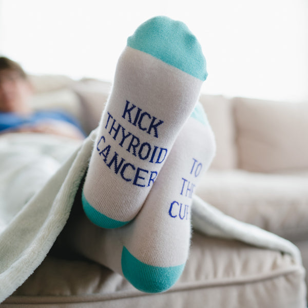 Pavilion Gift Company Thyroid Cancer S/M Unisex Sock