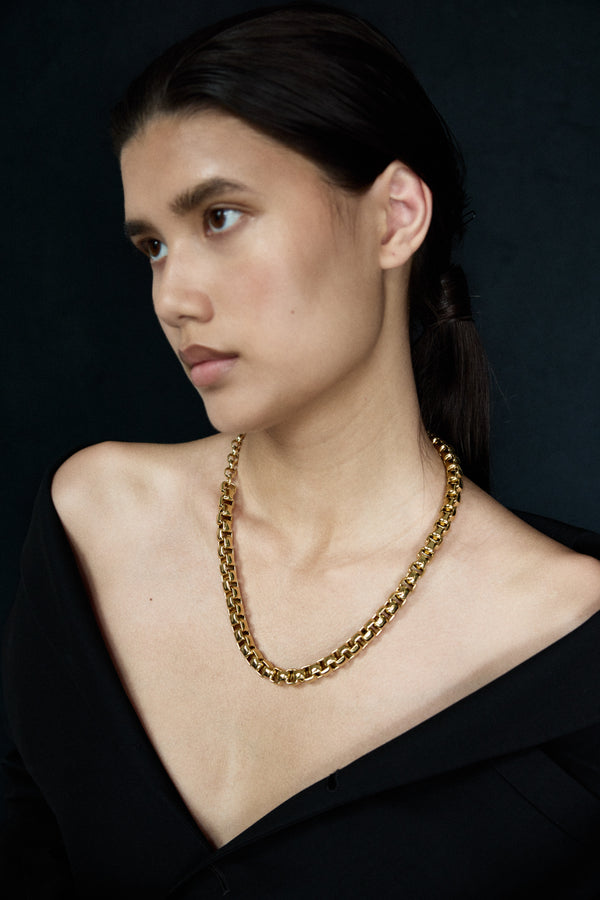 Pearl Octopuss.y Big Box Chain Necklace