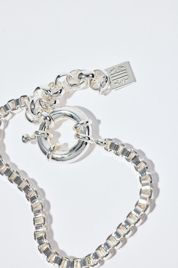 Pearl Octopuss.y Box Chain Bracelet