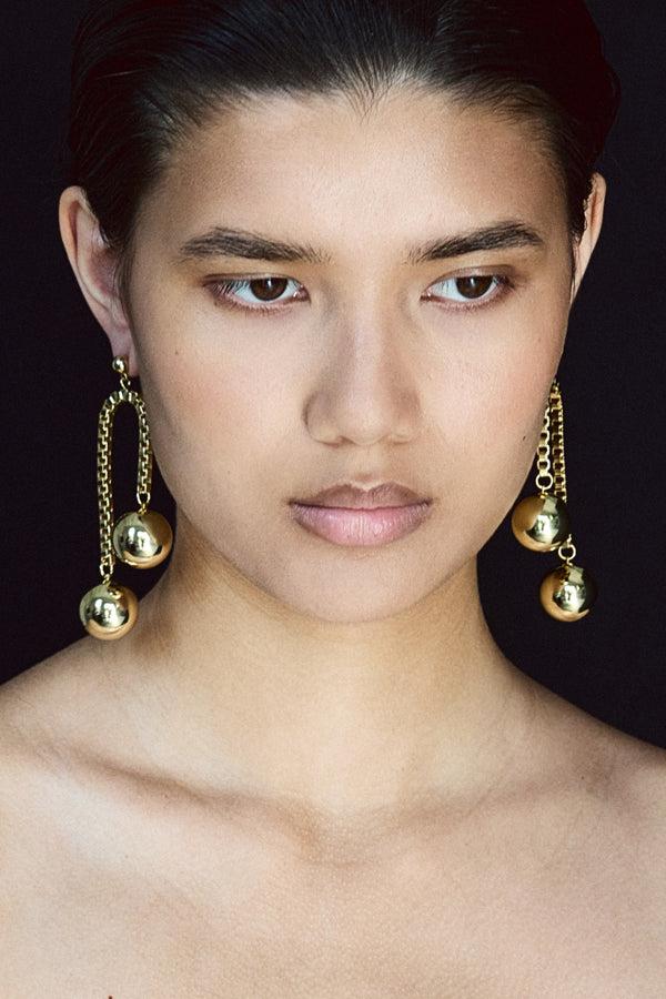 Pearl Octopuss.y Chained Sphere Earrings