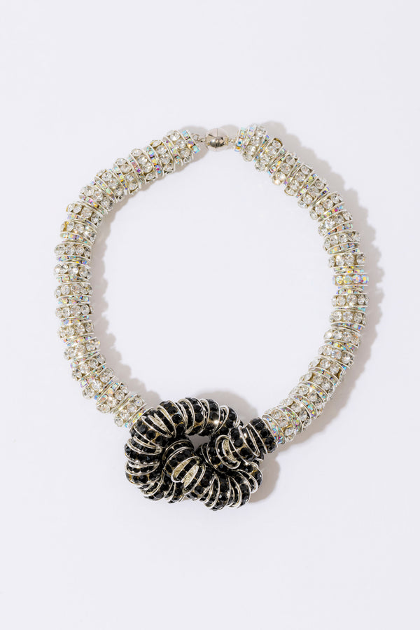 pearl octopuss.y Knot Choker