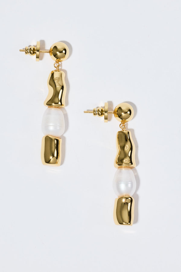 pearl octopuss.y Lily Earrings