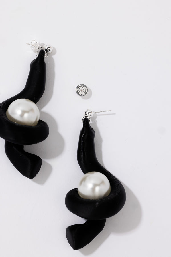 Pearl Octopuss.y Mother Of Pearl