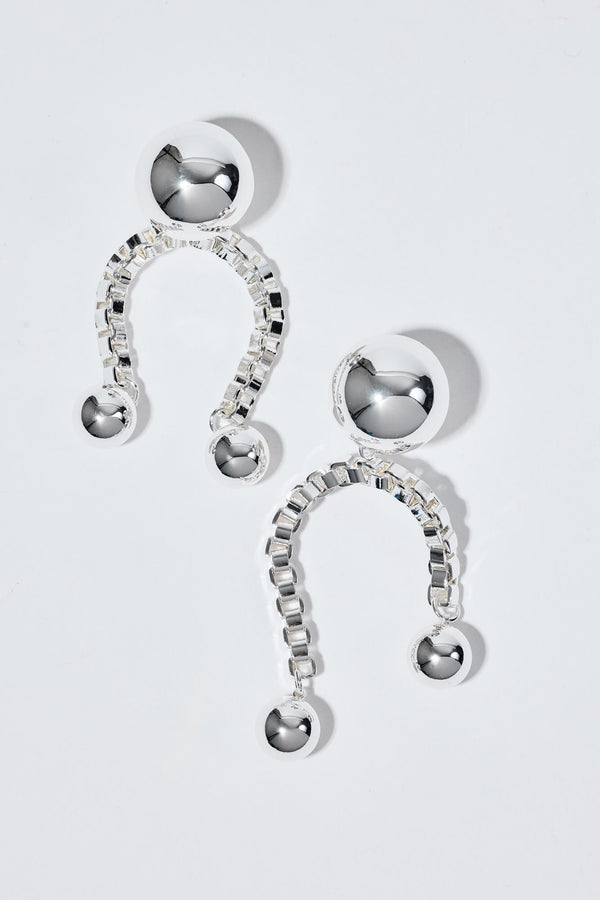 pearl octopuss.y Solar Studs