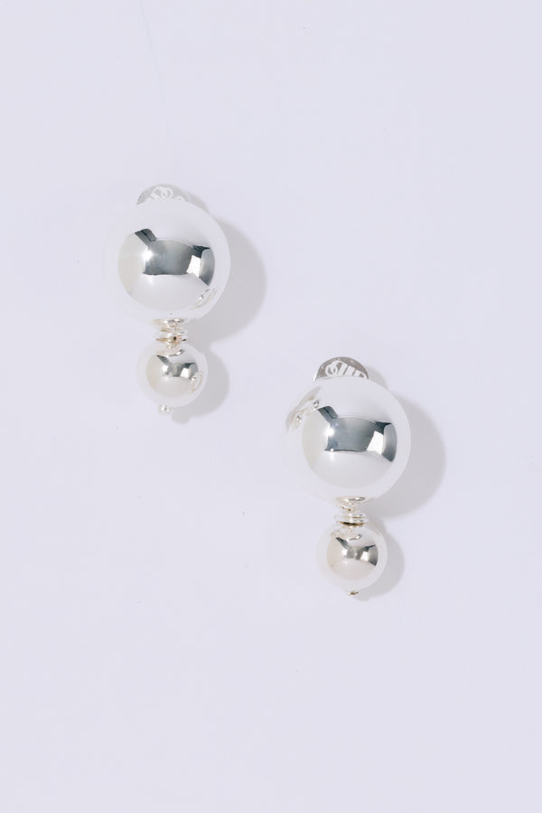 Pearl Octopuss.y Venus Studs