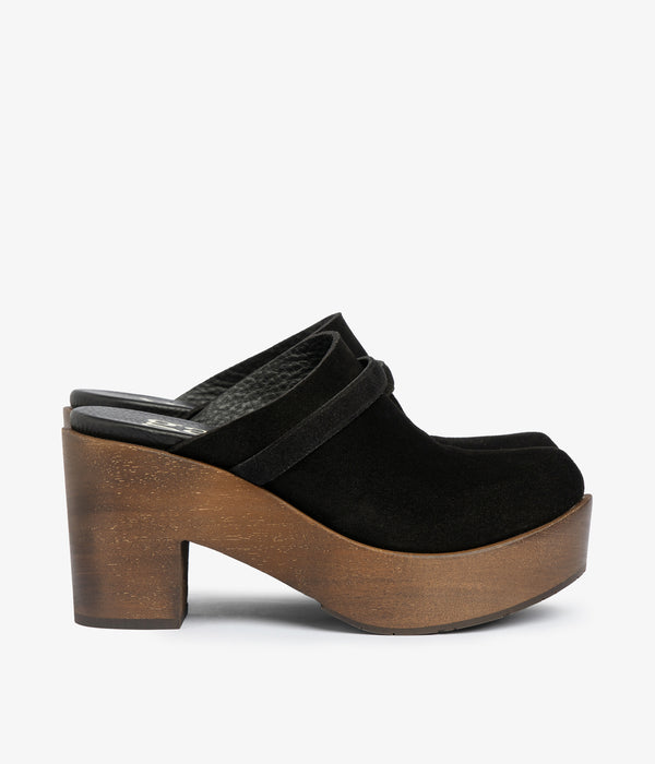 Pedro Garcia Della / Black Castoro-dark Wood