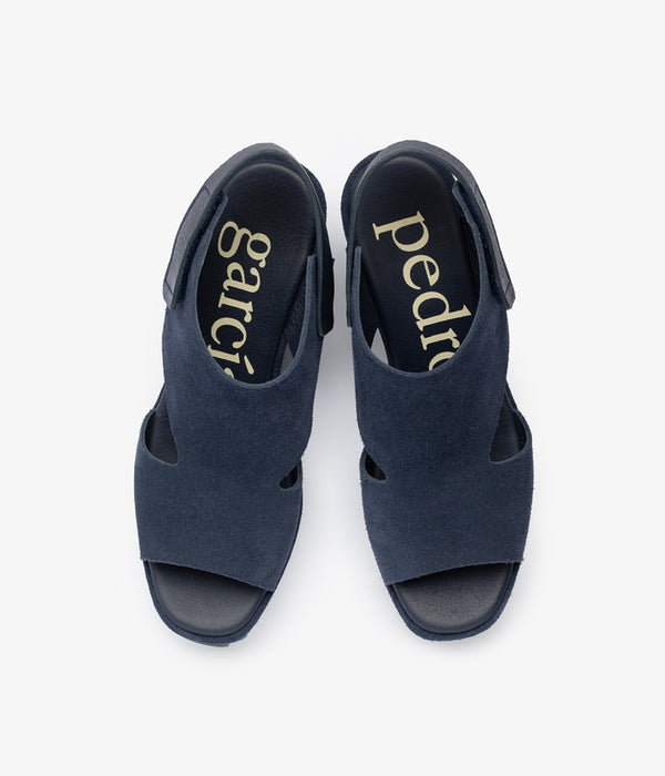 Pedro Garcia Fenia / Marina Castoro