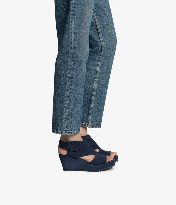 Pedro Garcia Fenia / Marina Castoro