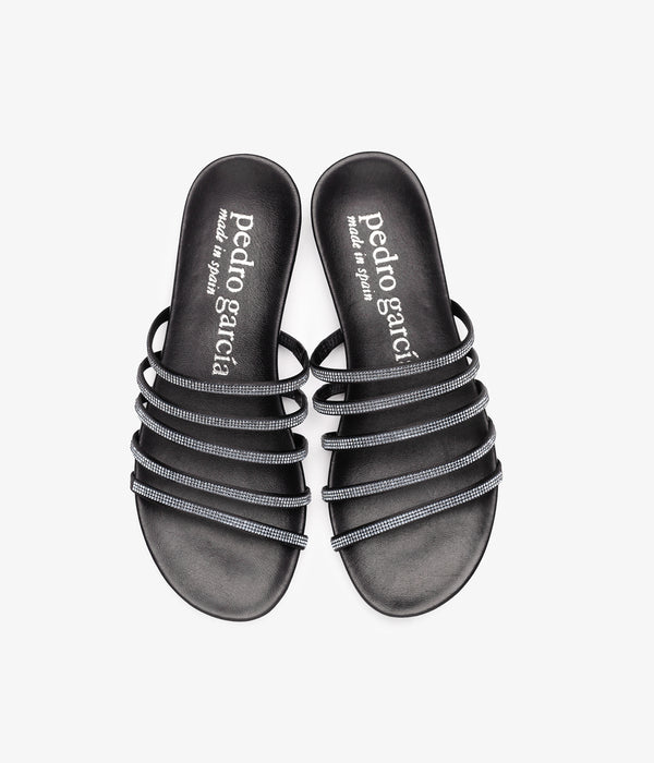 Pedro Garcia Gala / Black Satin Calzado