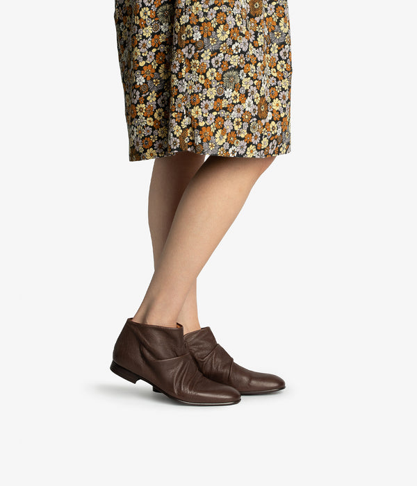 Pedro Garcia Ganga / Brown Clarabelle Calf-brown