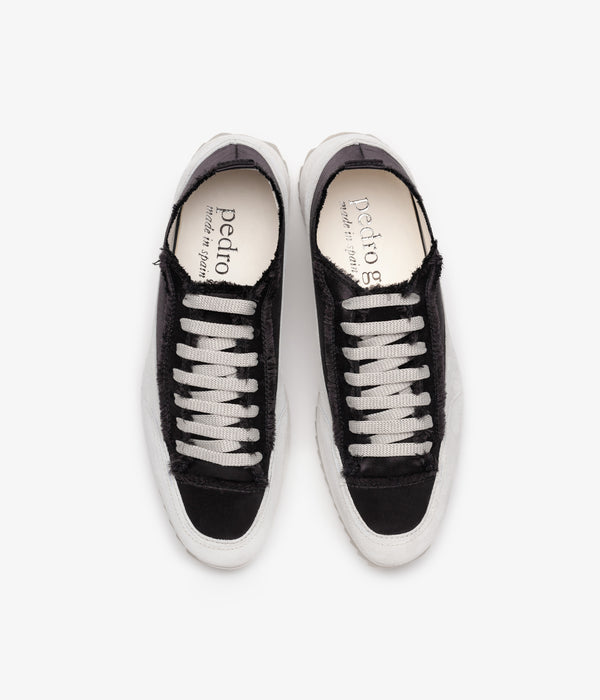 Pedro Garcia Orella / Black Satin Calzado