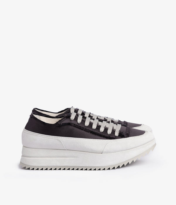 Pedro Garcia Orella / Black Satin Calzado