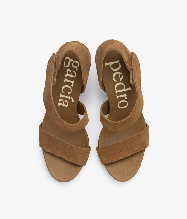 Pedro Garcia West / Alpaca Castoro