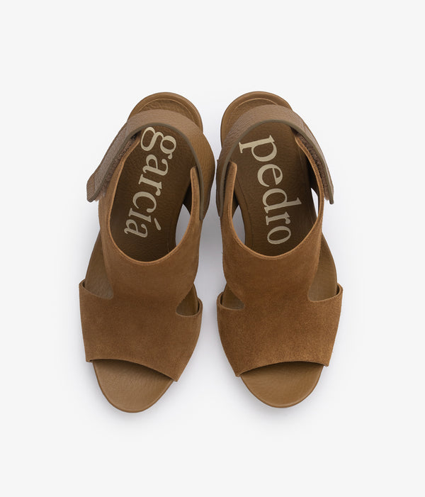 Pedro Garcia Yimina / Alpaca Castoro