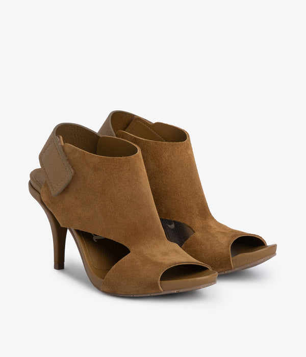 pedro garcia yimina / alpaca castoro