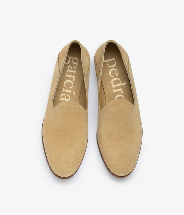 Pedro Garcia Yoshi / Sand Castoro