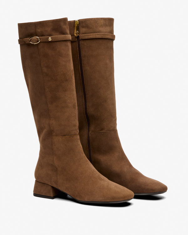 Pedro Miralles ALMELO BOTAS - BOTAS