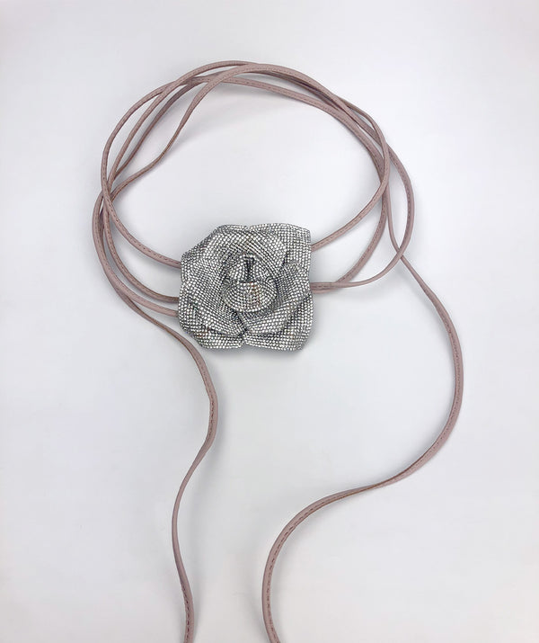 Pedro Miralles COLLAR FLORAL CON CORDÓN AJUSTABLE