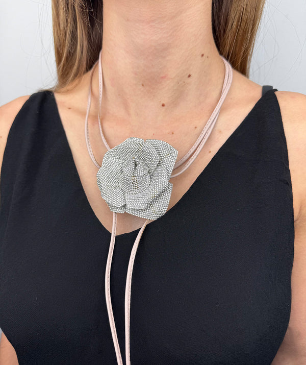 Pedro Miralles COLLAR FLORAL CON CORDÓN AJUSTABLE