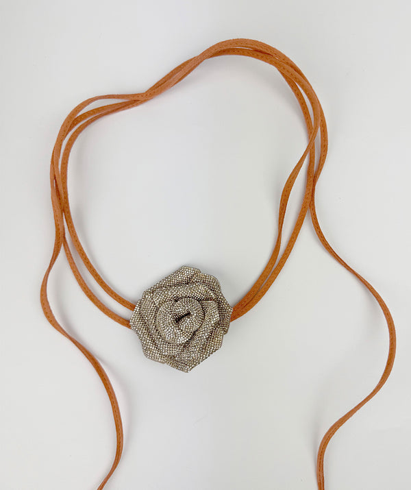 Pedro Miralles COLLAR FLORAL CON CORDÓN AJUSTABLE