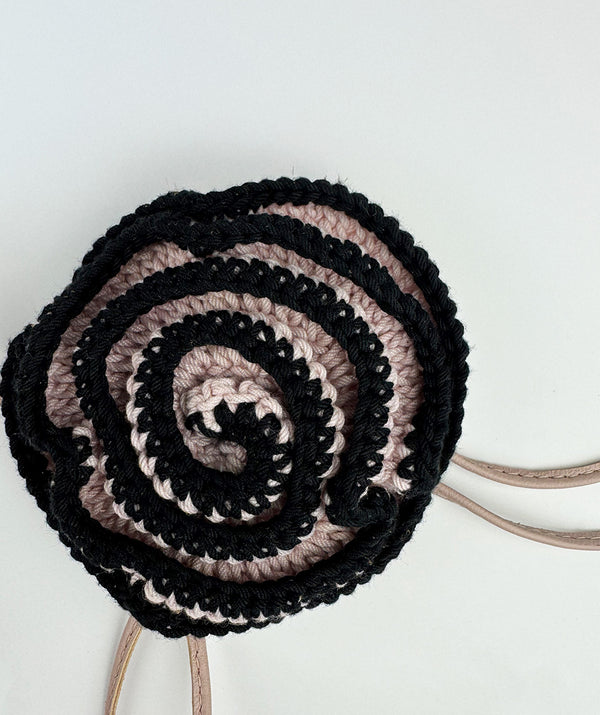 Pedro Miralles COLLAR FLORAL CON CORDÓN AJUSTABLE