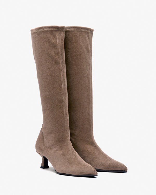 Pedro Miralles YANTAI BOTAS - BOTAS