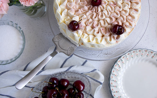 Peleg Design Cakitty Cake Server