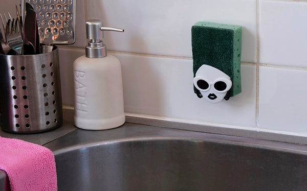 Peleg Design Dishco Girl Groovy Sponge Holder