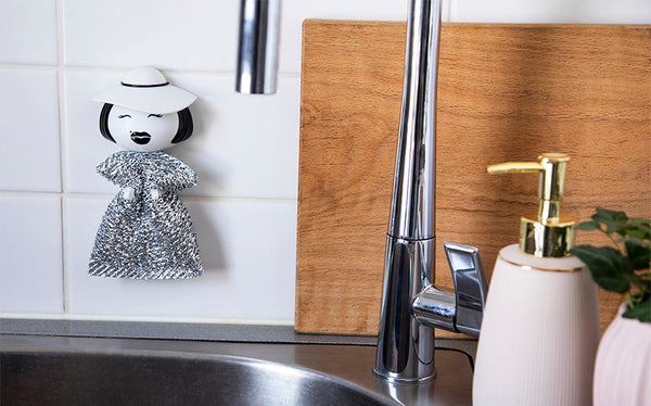 Peleg Design Mrs. Sponge Sponge Holder