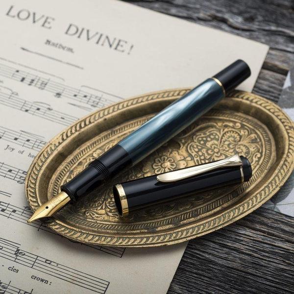 pelikan Pelikan Classic M200 Fountain Pen - Green Marbled