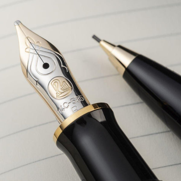 Pelikan Pelikan Souveran M400 Fountain Pen - Green