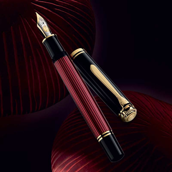pelikan Pelikan Souveran M800 Fountain Pen - Red