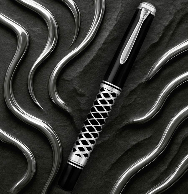 Pelikan Pelikan Souveran M805 Fountain Pen - Metal Sleeve Special Edition