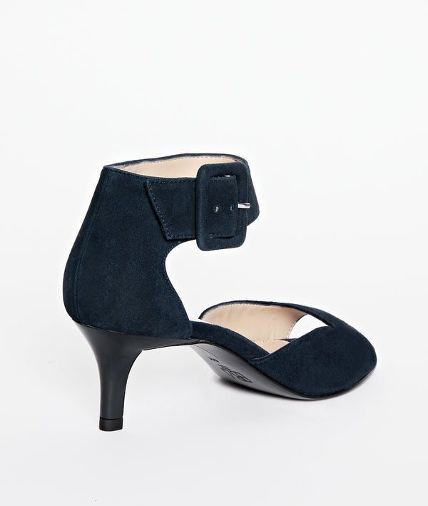 Pelle Moda Berlin Low Heel - Midnight