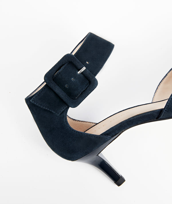 Pelle Moda Berlin Low Heel - Midnight