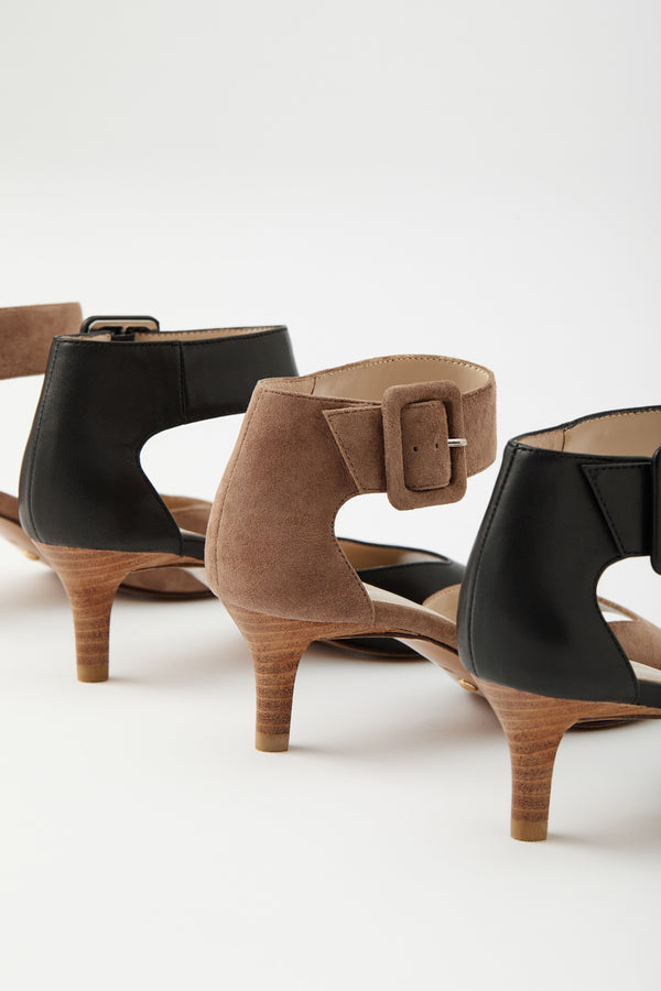 Pelle Moda Berlin Low Heel - Taupe