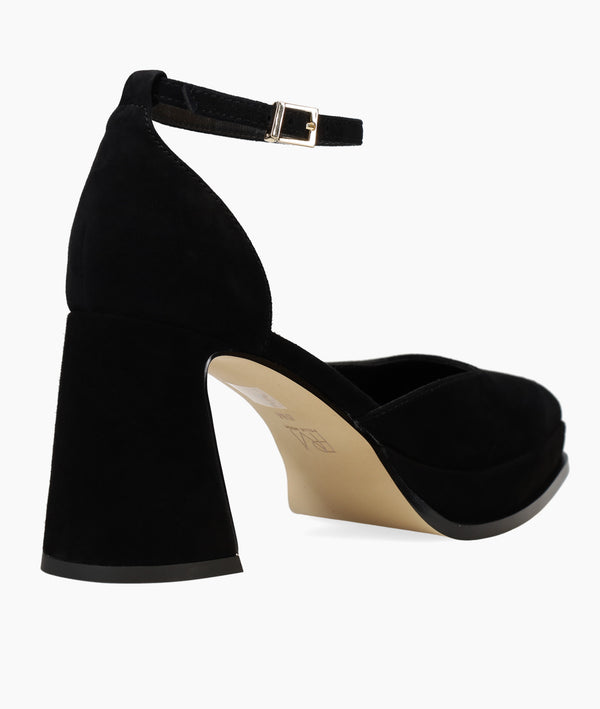 Pelle Moda Delores Platform - Black