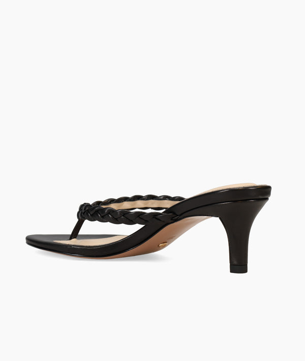 Pelle Moda Earlen Low Heel - Black