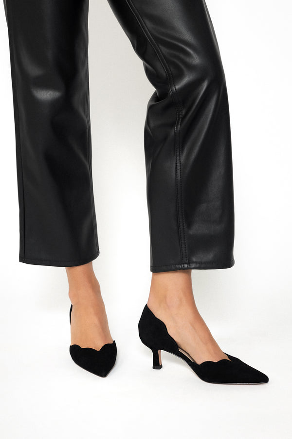 Pelle Moda Keala Low Heel - Black