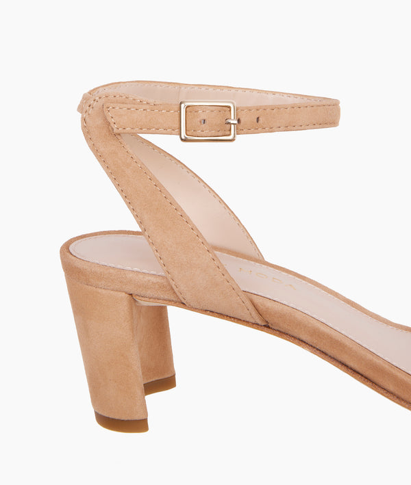 Pelle Moda Moira 2 Low Heel - Latte