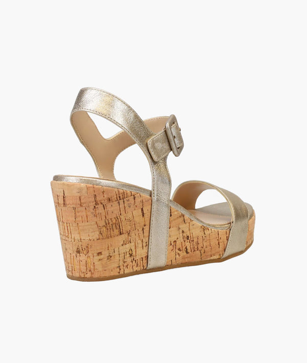 Pelle Moda Wiltz Wedge - Gold