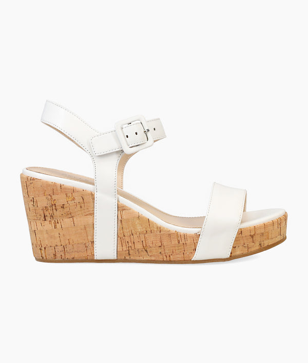 pelle moda Wiltz Wedge - White
